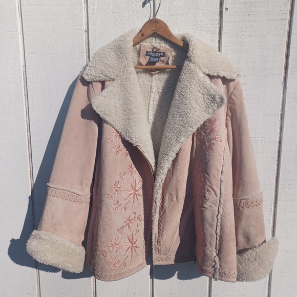 Bisou Bisou Jackets & Blazers - Pink Suade Embroidered Jacket